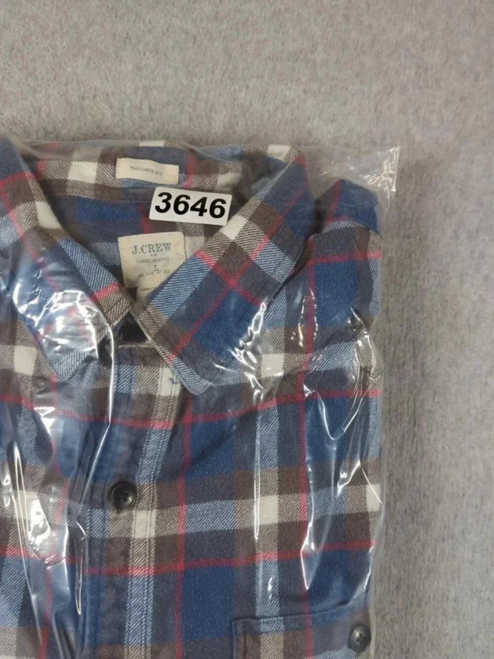 J. Crew Shirt Men's Large Plaid Long sleeve Tailored Fit Flannel Button Up